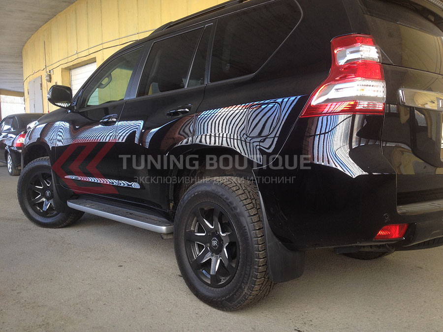 Toyota Land Cruiser Prado 150 и 18" диски Black Rhino Mozambique фото 1